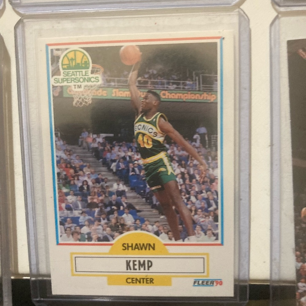 Basketball Trading Card Collection - Picture 9 of 10